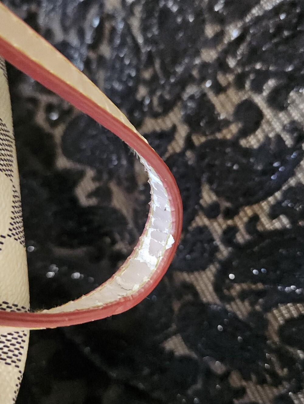 LOUIS VUITTON NEVERFULL Tote Bag. Grey & White Louis Vuitton Handbag - Picture 13 of 16